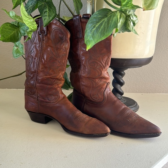Dan Post leather Cowboy Boots size 10 - Picture 3 of 17